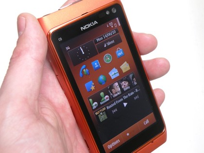 Nokia n8 review